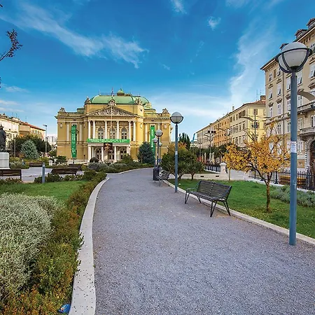 Pet Friendly In With Wifi Rijeka