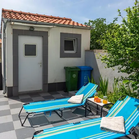 Ferienhaus Beautiful In With Kitchen Rijeka