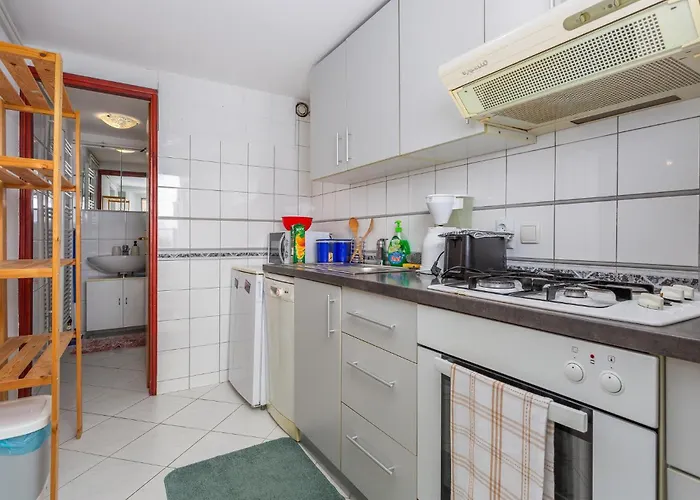 Lovely In With Wifi Vakantiehuis *