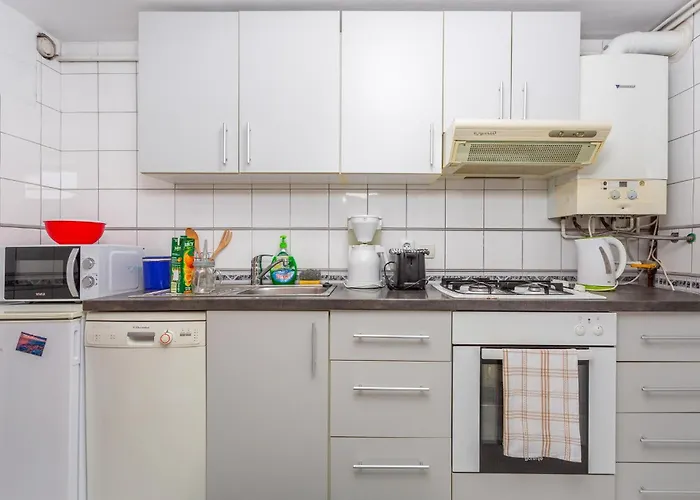 Lovely In With Wifi Vakantiehuis