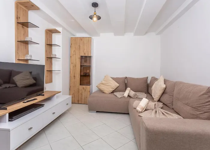 Vakantiehuis Lovely In With Wifi Rijeka